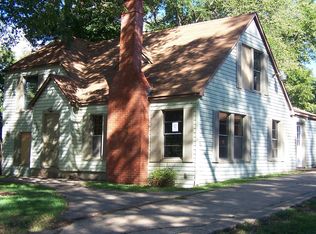 1945 Culbertson St, Paris, TX 75460