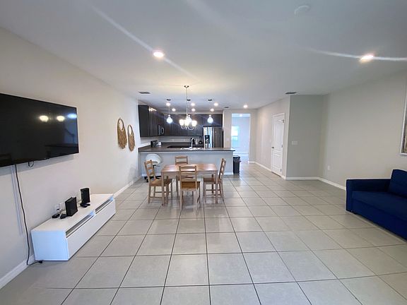 4th image of 4788 Coral Castle Dr