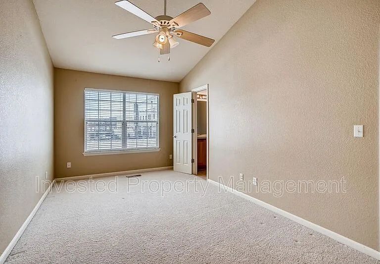 4061 W 118th Pl — Photo 9