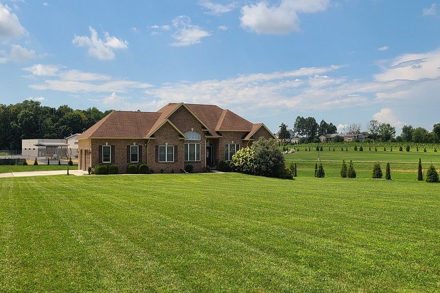 780 Stoverstown Rd, York, PA 17408 Zillow