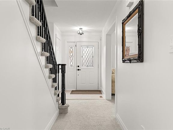 4th image of 3 Greencroft Ct