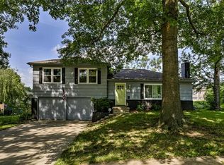 10220 Dearborn Dr, Overland Park, KS 66207
