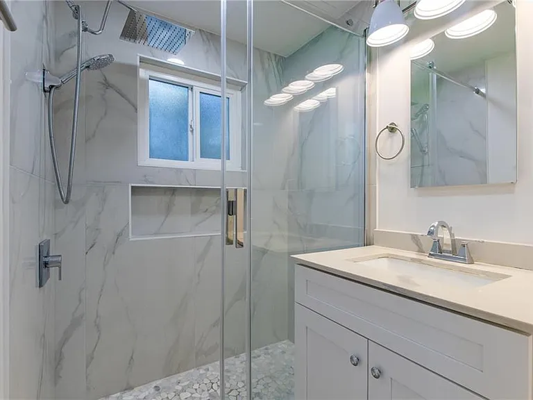 227 Avenida Victoria #B — Photo 12