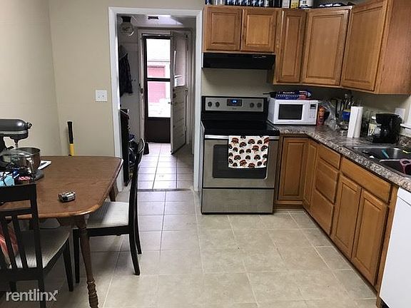 Kitchen Side