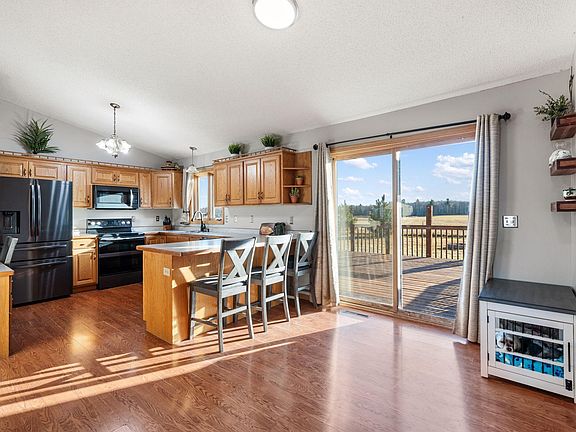 3rd image of 2577 Little Telander Dr