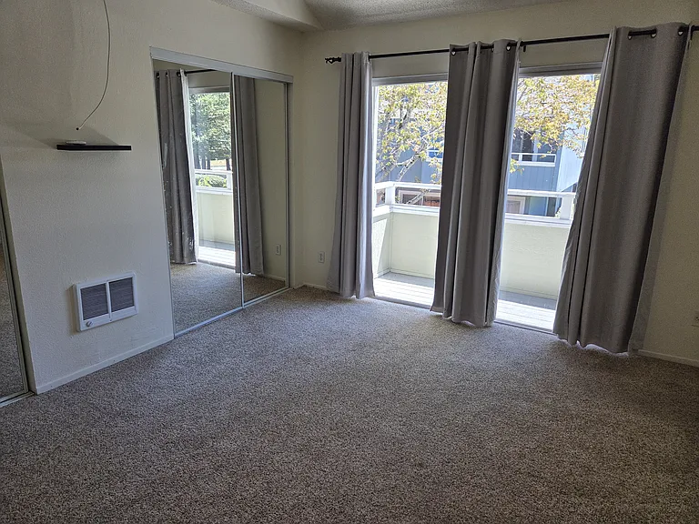 601 Racquet Club Cir — Photo 28