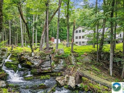 1079 Marshalls Creek Rd, East Stroudsburg, PA, 18302