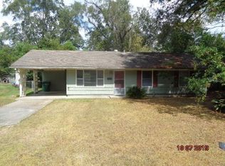 1031 Lona Rester Pl, Bogalusa, LA 70427