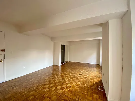 Rented by Weichert Properties - NYC | media 6