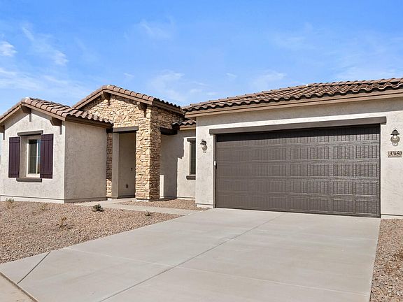 3rd image of 37650 W Nina Street