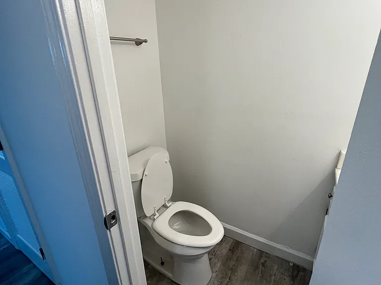 506 29th Ave N #3 — Photo 23