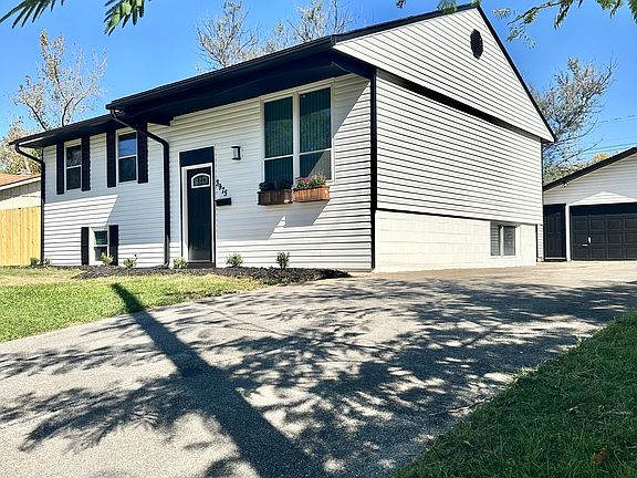 4th image of 3975 Arborcrest Dr