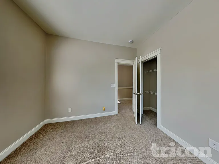 13528 Swinton Rd — Photo 10