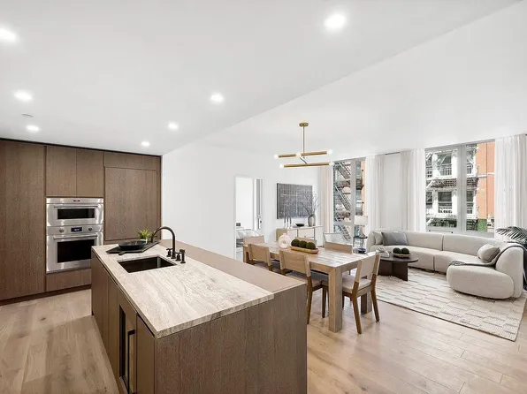 66 Clinton St APT 3A, New York, NY 10002