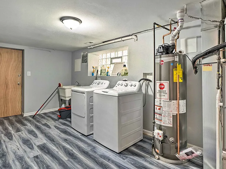 Laundry Room Cabinet