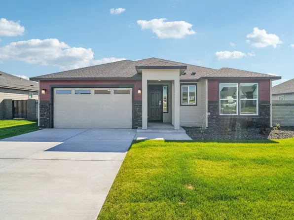 538 Tatoosh Ave, West Richland, WA 99353
