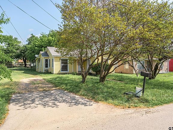 2nd image of 313 Hickerson St