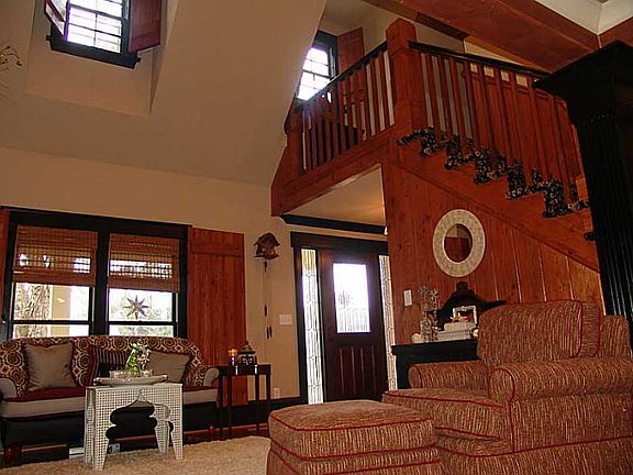 4th image of 2110 Cannon Way NW
