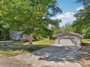 W1116 Mangrove Rd, Genoa City, WI 53128
