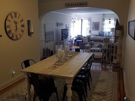 2nd image of 150 E Hartsdale Ave APT 1E