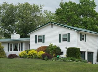 6000 Radford Rd, Athens, OH 45701