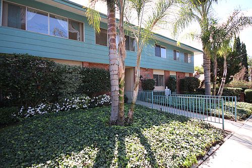 1st image of 796 Merrett Dr APT 2