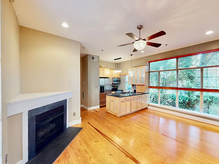 2062 Atherton Heights Ln — Photo 3