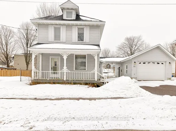 415 Trafalgar Rd, Pembroke, ON K8A 5B3