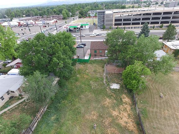 5th image of 1010 N Sheridan Blvd