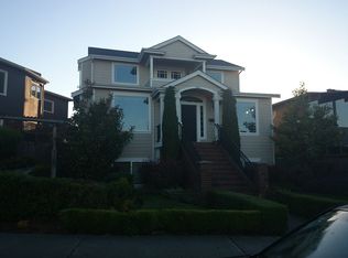 1800 36th Ave W, Seattle, WA 98199