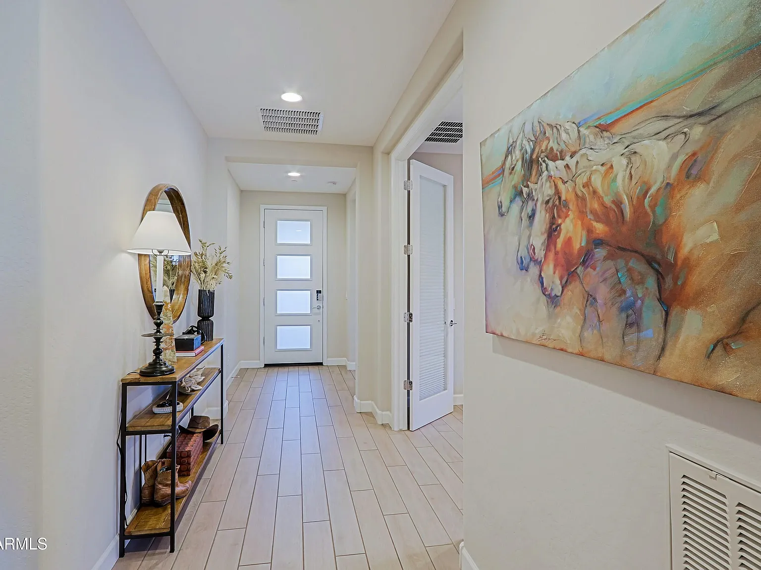 2 bed, 2.0 bath, 1879 sqft, $4,000 — Photo 4
