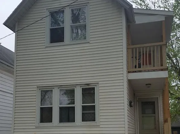 915 McReynolds Ave NW, Grand Rapids, MI 49504