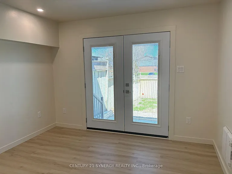 93B Tarquin Cres — Photo 15
