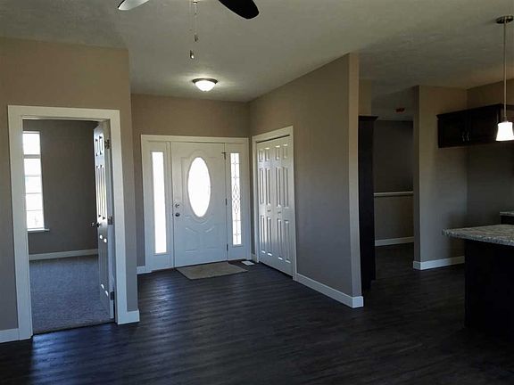 2nd image of 1826 Missouri View Ln