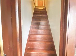 33 N Pleasant St, Fredericktown, OH 43019