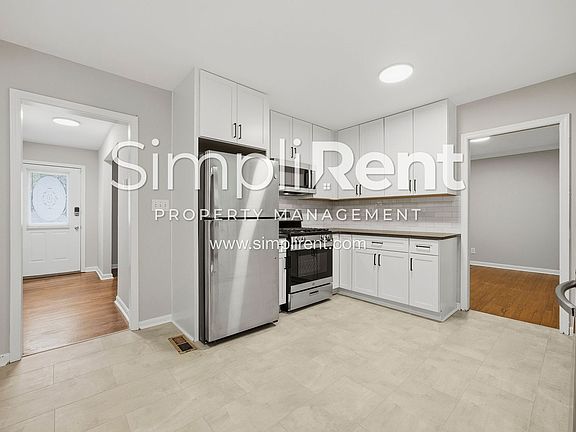 2nd image of 2447 Whites Mill Ln