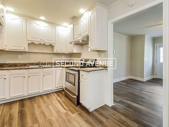 4th image of 232 N Lake Dr