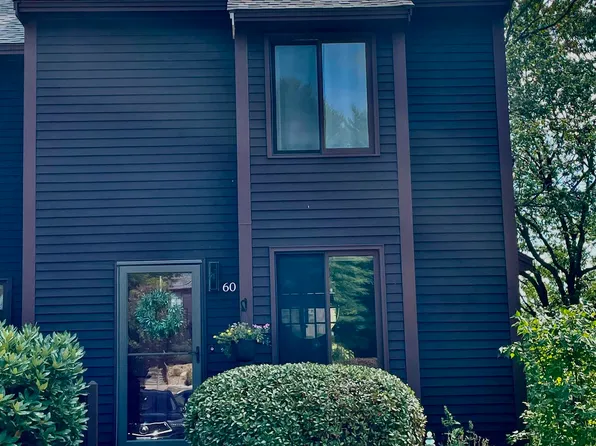 60 Thornhill Road, Stratham, NH 03885