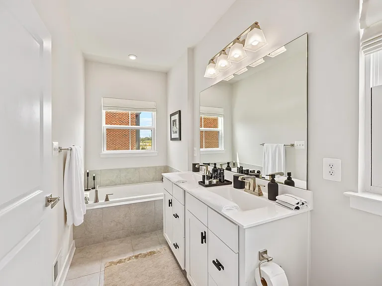4737 Towne Park Rd — Photo 21