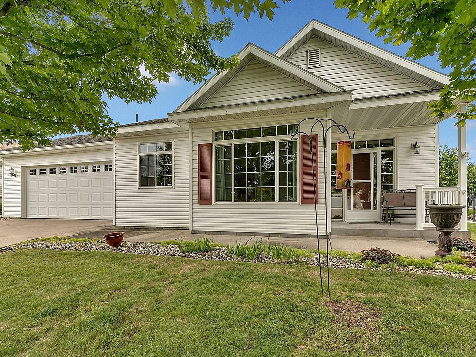 1st image of 1012 Cory Ln