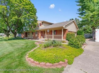 508 Nuggett Dr, Lansing, MI 48917