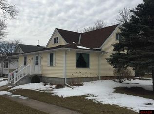 403 Main Ave, Woden, IA 50484