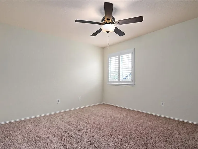 11508 Staked Plains Dr — Photo 27