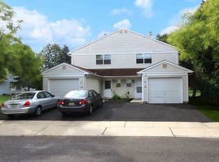 20 Wyndmoor Dr, East Windsor, NJ 08520