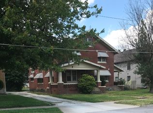 425-427 E Cherry St #3B-2BA-1564SQFT, Springfield, MO 65806