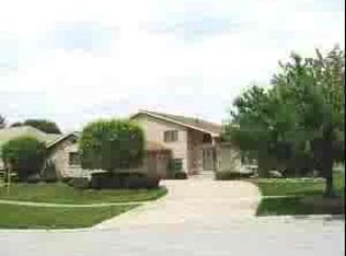 11448 Fenview Ct, Orland Park, IL 60467