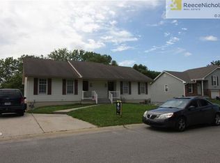 1412 Laurel St, Kearney, MO 64060