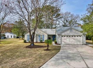 1001 Cardinal Ct, Murrells Inlet, SC 29576