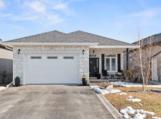 124 Brennan Cres, Loyalist, ON K0H 2H0