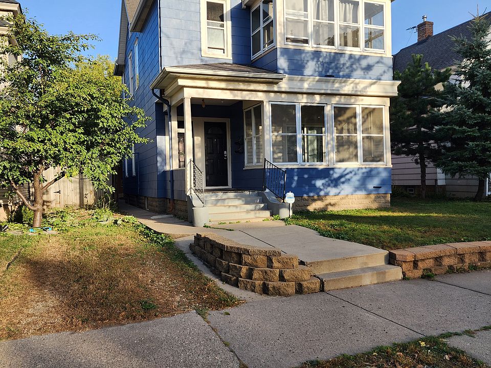 1st image of 3315 Girard Ave S